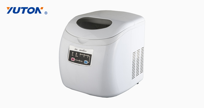 YT-E-004 2.8L 흰색 120W 220V ABS 제빙기